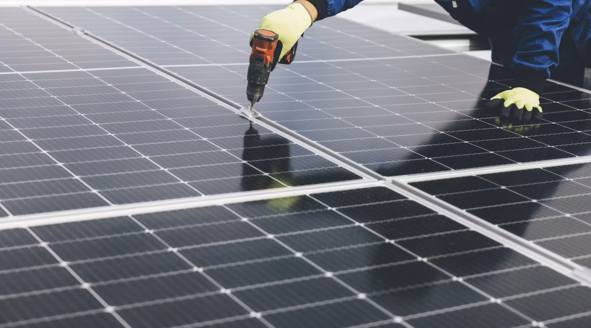 plat dak renoveren voor zonnepanelen